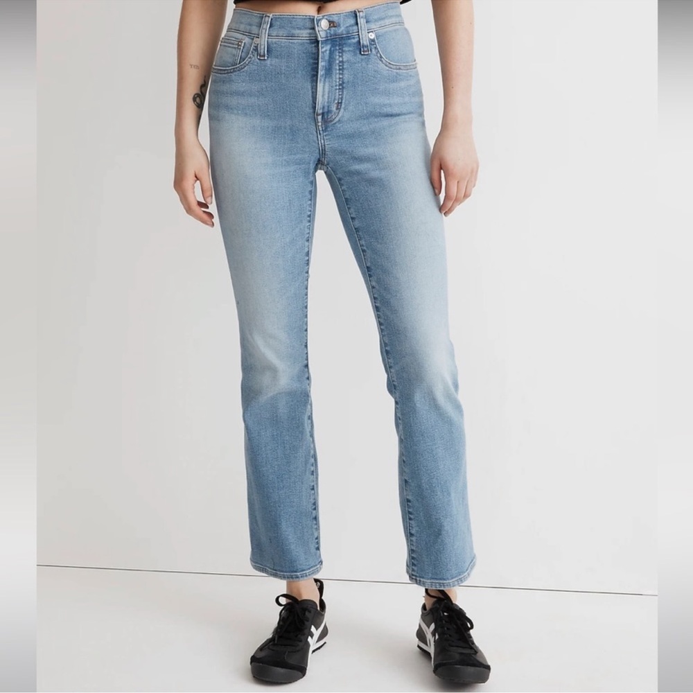 Madewell Kick Out Jeans Size 31 in Light Wash